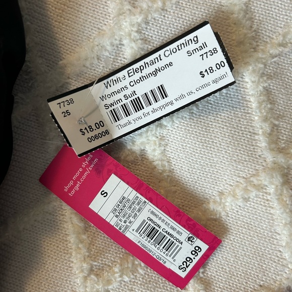 Target Xhilaration Size Small One-Piece Swimsuit - Picture 2 of 8